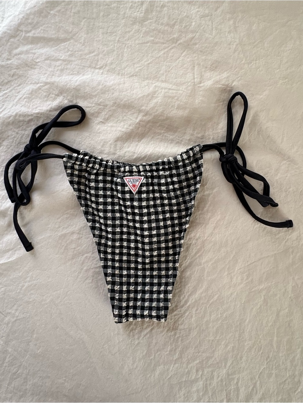Woman’s Guess Bikini Bottoms